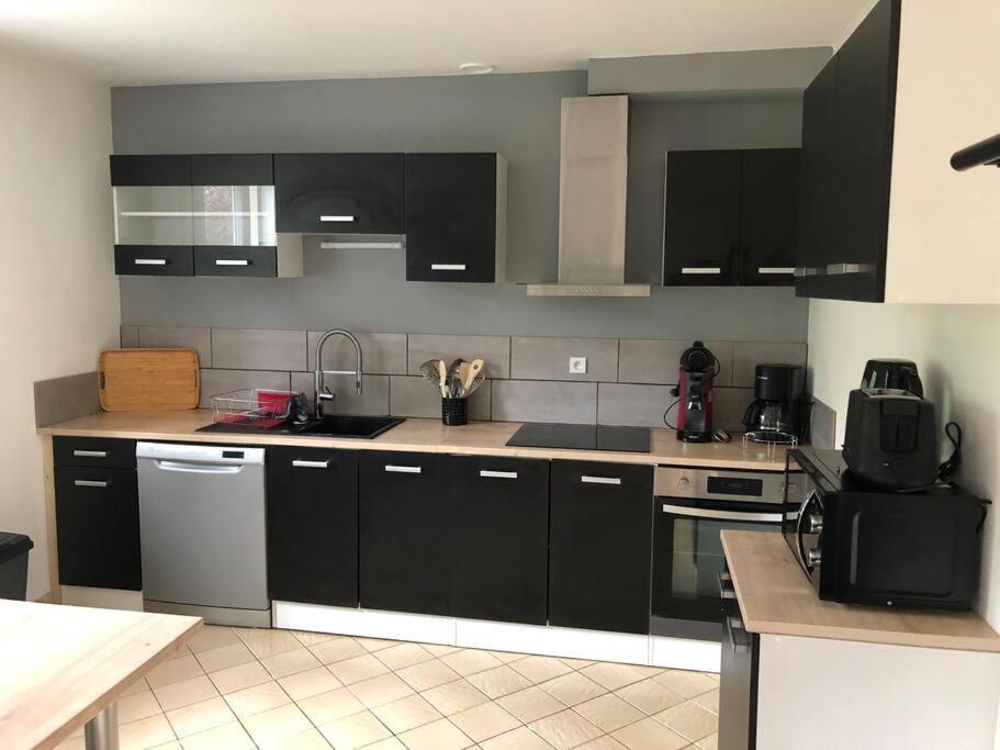 Maison Individuelle Laveissière Exterior foto